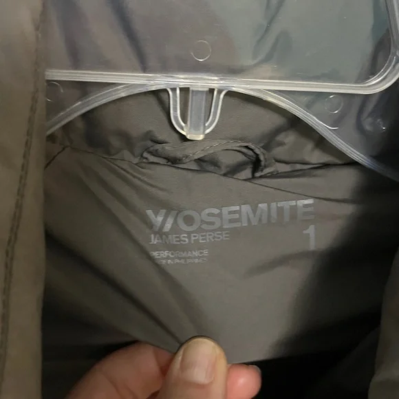 James Perse Yosemite Down Puffer Jacket size 1
EUC beautiful taupe color - Picture 2 of 10